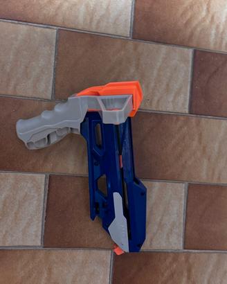 fucile nerf slingstrike