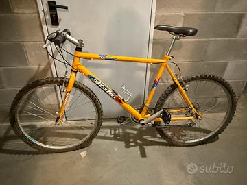 Mountain bike Atala Trophy