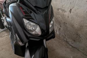 Yamaha xmax