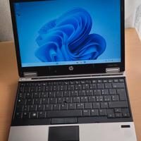 Laptop HP i7  wn11 su ssd  display 13" 