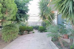 VILLA CON AMPIO GIARDINO