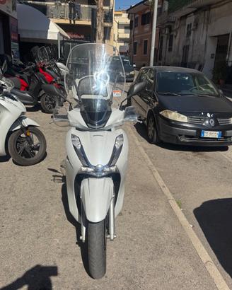 Honda SH 350 Sport