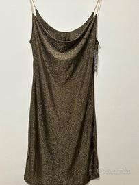 Vestito completo nuovo
