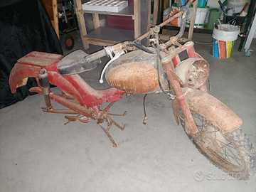 Moto Gabbiano FBM 125 da restaurare
