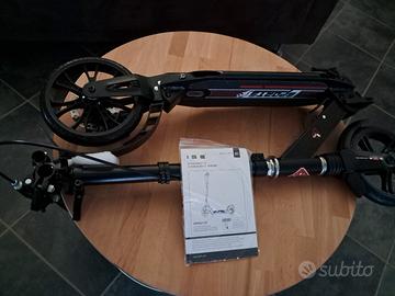 monopattino pieghevole 