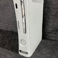 Xbox 360 con accessori e tanti giochi