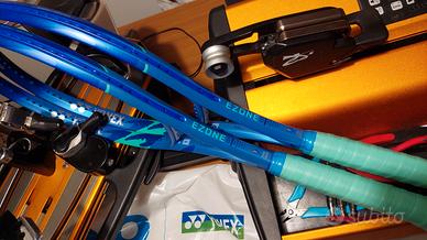 2 YONEX EZONE 100 nuove manico 2