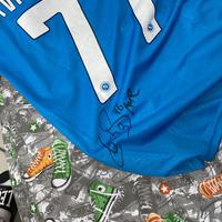 Maglia di kvara napoli replica con firma vera
