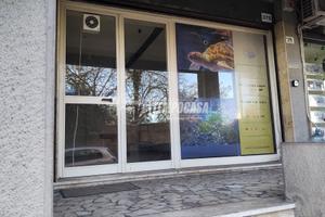 locale commerciale fronte strada