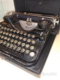 Rara Macchin da scrivere Undewrwood Four Bank 1926