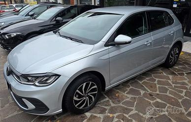 Volkswagen Polo 1.0 Life PDC GARANZIA 12 MESI...