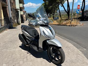 Piaggio Beverly 400 i.e. S