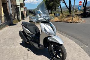 Piaggio Beverly 400 i.e. S