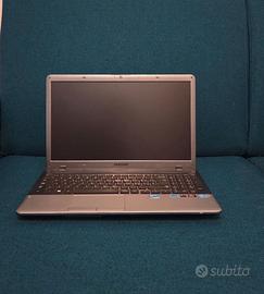 PC portatile Samsung i7-3630QM RAM 8GB SSD 500 GB