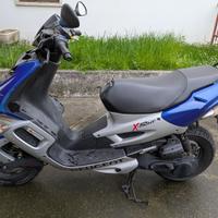 Peugeot X-Fight 50 cc 2001 blu
