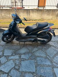 Scooterone Piaggio Beverly 500