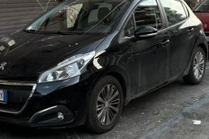 Peugeot 208 1.2 PureTech – Anno 2019 – 44.000 km