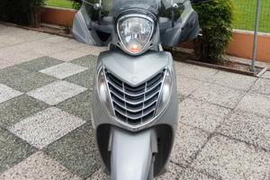 Malaguti Centro 160 cc - € 800,00