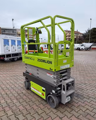 ZOOMLION PIATTAFORME PANTOGRAFO NOLEGGIO