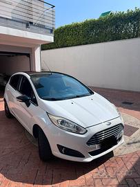 Ford fiesta titanium