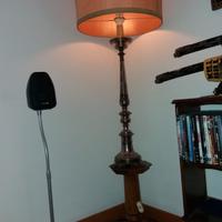 candelabri e piatti da muro antichi