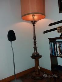 candelabri e piatti da muro antichi