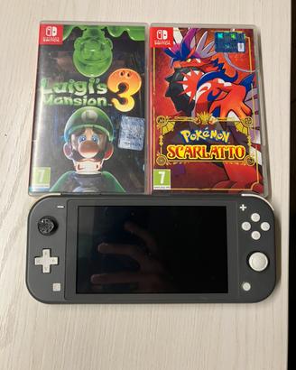 nintendo switch lite e due giochi