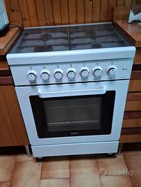 Cucina a gas Zoppas con forno elettrico 