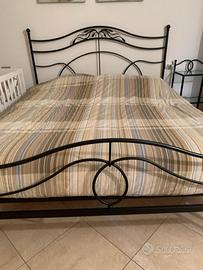Letto ferro battuto +2 comodini