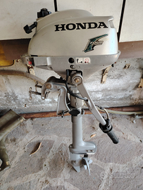 Motore fuoribordo gambo corto