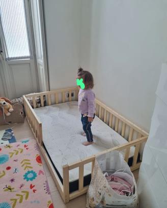 Letto montessori con il materasso