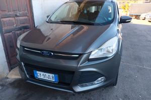 Ford Kuga 2.0 TDCI 140 CV 4WD Titanium