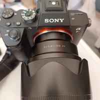 Sony a7r III + batterygrip Sony  solo corpo