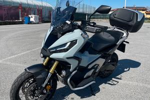 X-ADV 750  MY 24 PERFETTA!!!