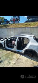 MERCEDES GLA 200 CDI 2014 2.1 ,ricambi