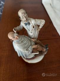 Barbiere ceramica Capodimonte Pucci