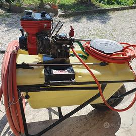 Motopompa Irrorazione con carrello. Motore scoppio