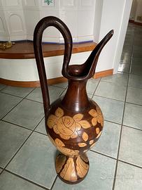Anfora in legno