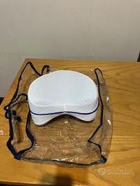 Cuscino ortopedico memory foam per gambe c
