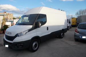Iveco daily 35s14 anno 2020 furgone e.6