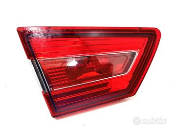 STOP INTEGRATO NEL PORTELLONE RENAULT Clio Serie I