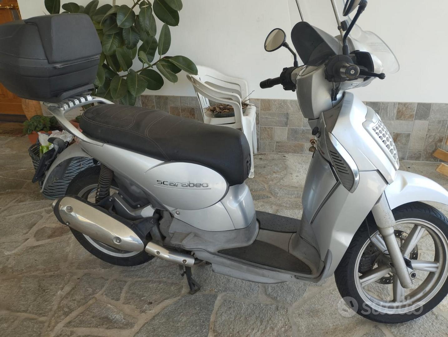 HOT Aprilia Scarabeo 200 Ie Scarabeo 125 Del 2010 Aprilia