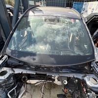 Parabrezza con sensori pioggia Mercedes Gla 2023