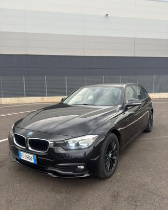 BMW 316D Business Advantage - 2016