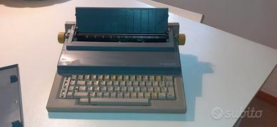 Olivetti ET (Electronic Typing) Personal 55,