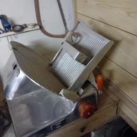 Affettatrice professionale 