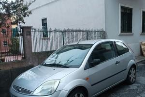 ford foesta 2004