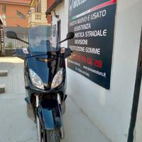 YAMAHA X-MAX 250 GARANZIA