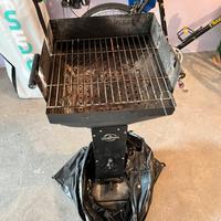 Barbecue da balcone o esterno