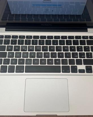 Apple MacBook Pro 13” A1278 con SSD + alimentatore